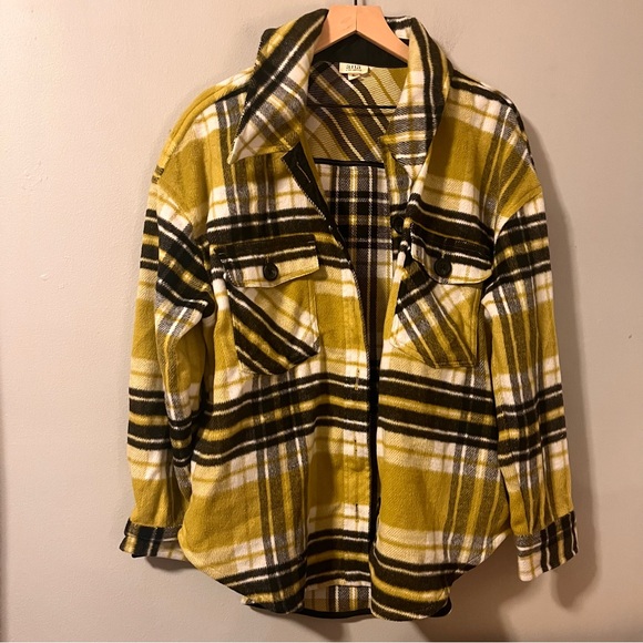 a.n.a Jackets & Blazers - A.N.A Oversized Shacket, Chartreuse and black plaid, size large